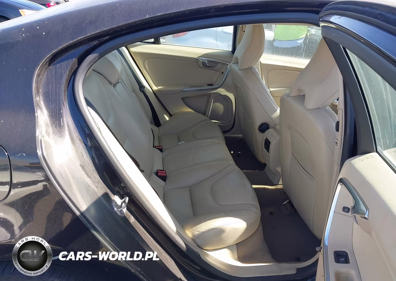 2014 Volvo S60 T5 VIN:YV1612FHXE1285835 - 8