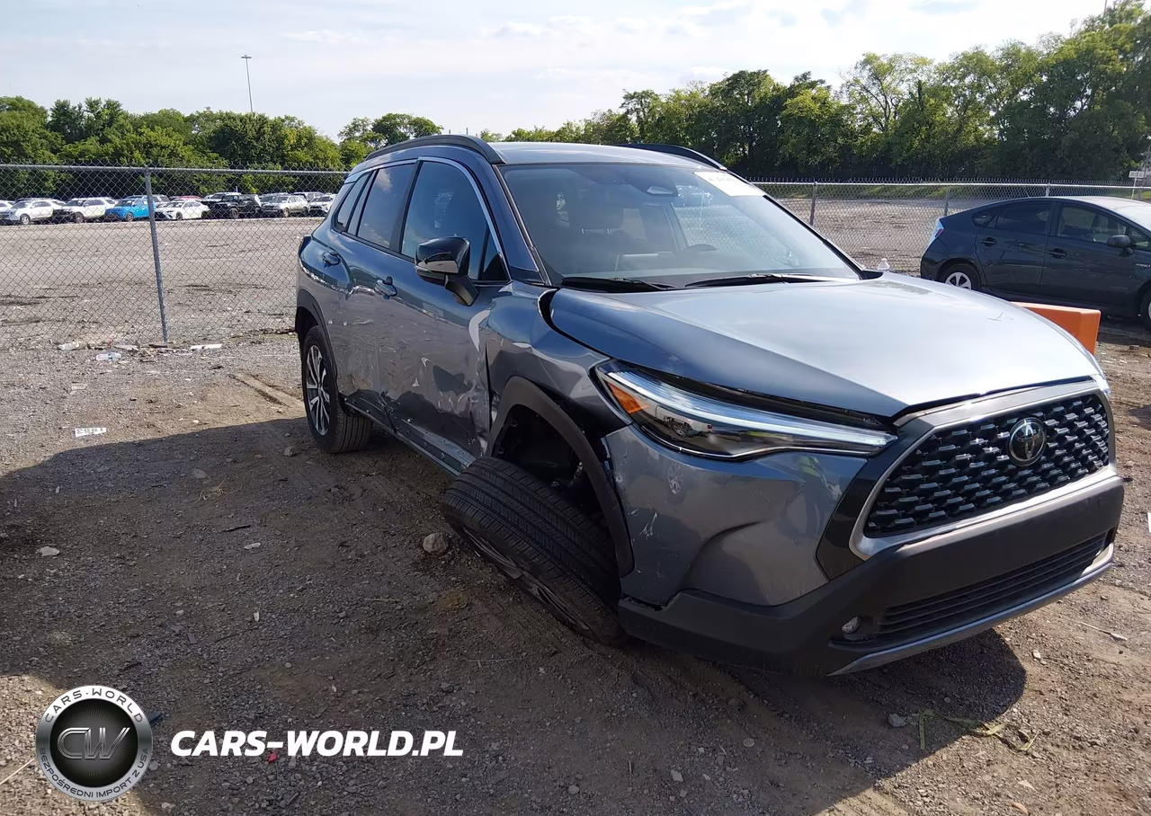 2025 Toyota Corolla Cross Xle – zdjęcie 1 z 19