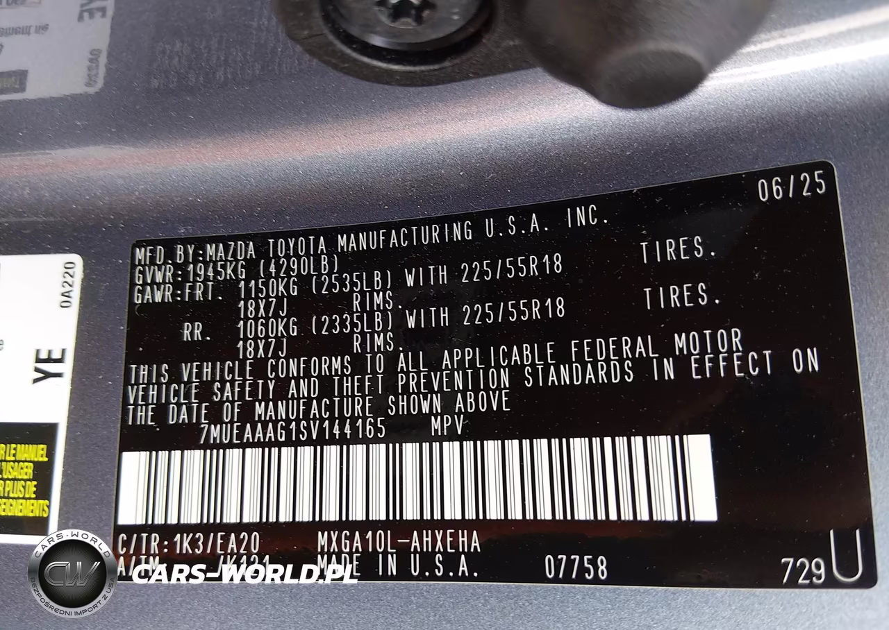 2025 Toyota Corolla Cross Xle VIN:7MUEAAAG1SV144165 - 9