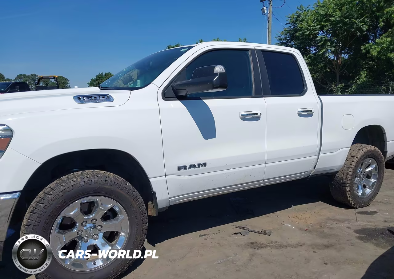 2019 Ram 1500 Big Horn-Lone Star 4X4 6'4 Box VIN:1C6SRFBT2KN622864 - 14