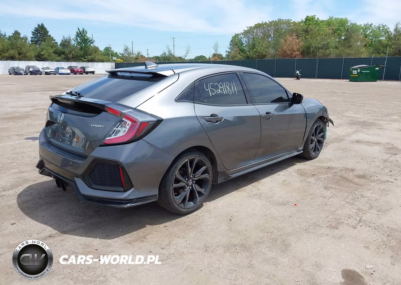 2018 Honda Civic Sport VIN:SHHFK7G49JU208899 - 4