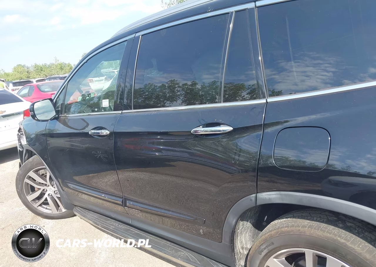 2017 Honda Pilot Touring VIN:5FNYF6H96HB008723 - 14