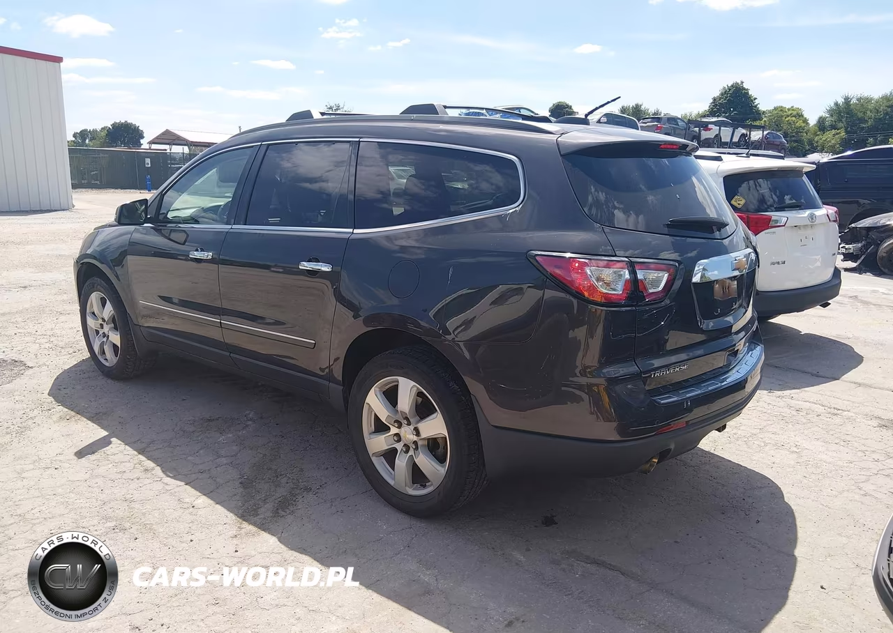 2017 Chevrolet Traverse Premier VIN:1GNKRJKD2HJ331082 - 3