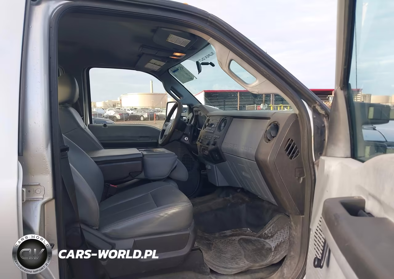 2015 Ford F-350 Chassis Xl VIN:1FD8W3HT1FEA89490 - 5