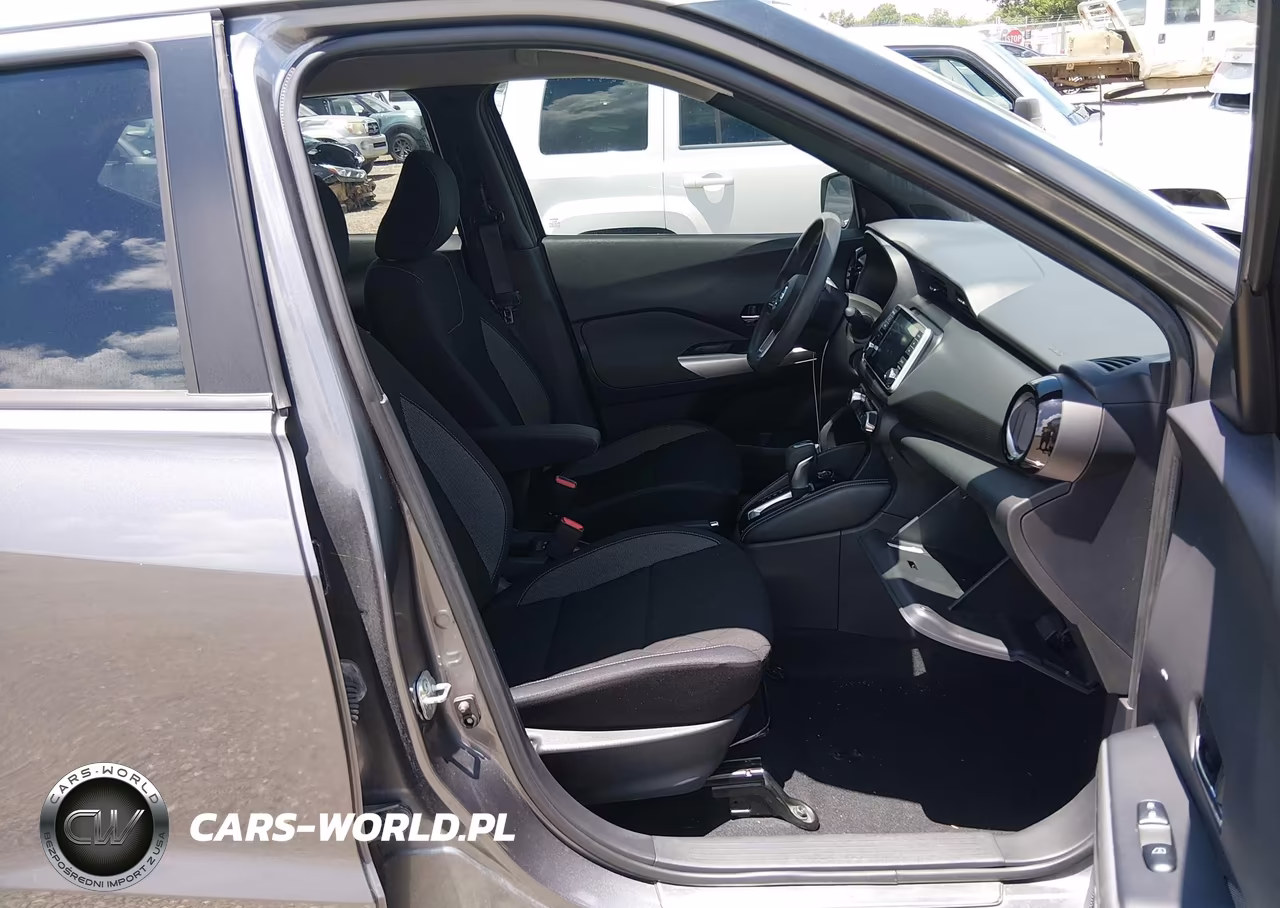 2018 Nissan Kicks Sv VIN:3N1CP5CU5JL519217 - 5