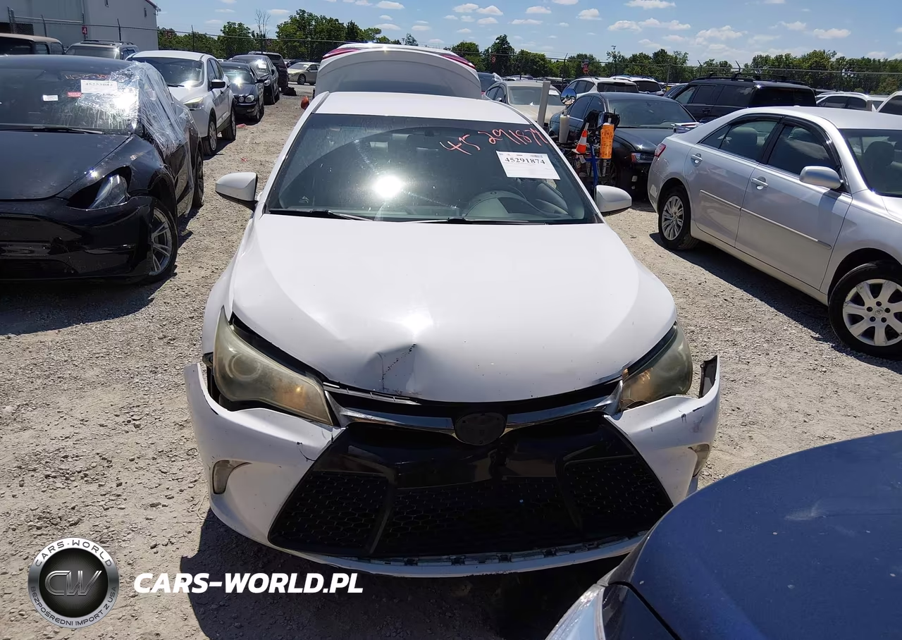 2015 Toyota Camry Se VIN:4T1BF1FKXFU919636 - 12