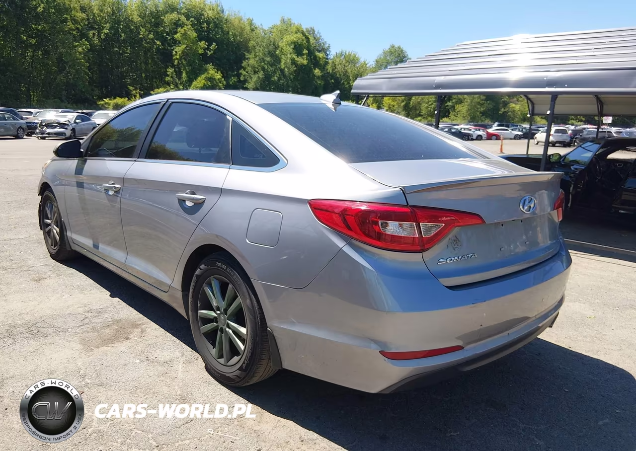 2015 Hyundai Sonata Se VIN:5NPE24AF3FH209402 - 3