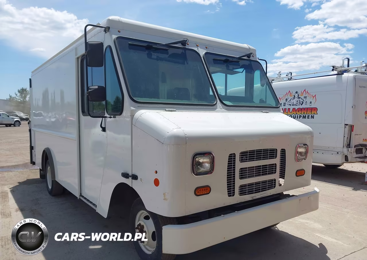 2018 Ford E-350 Stripped