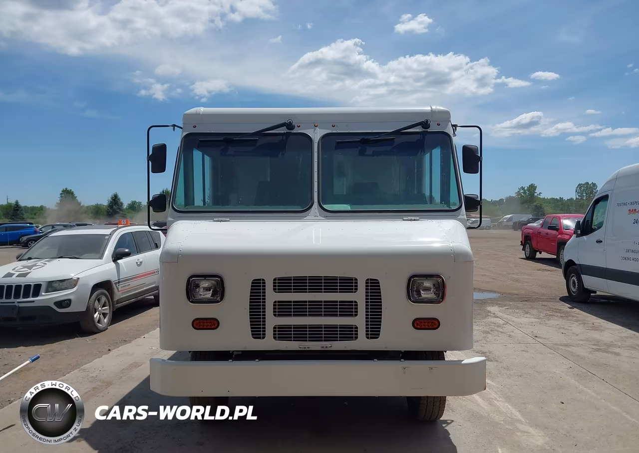 2018 Ford E-350 Stripped VIN:1FC3E3K66JDC36745 - 12