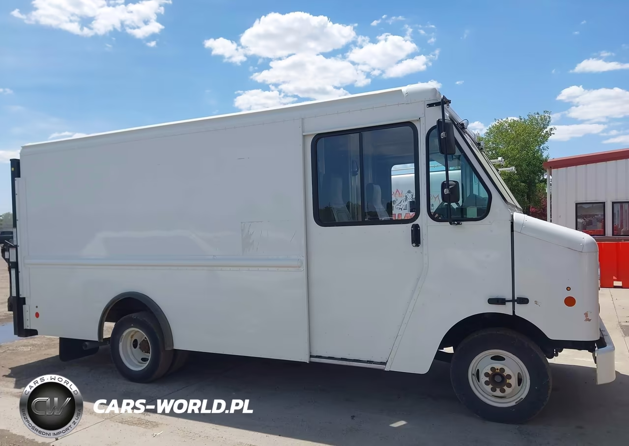 2018 Ford E-350 Stripped VIN:1FC3E3K66JDC36745 - 13