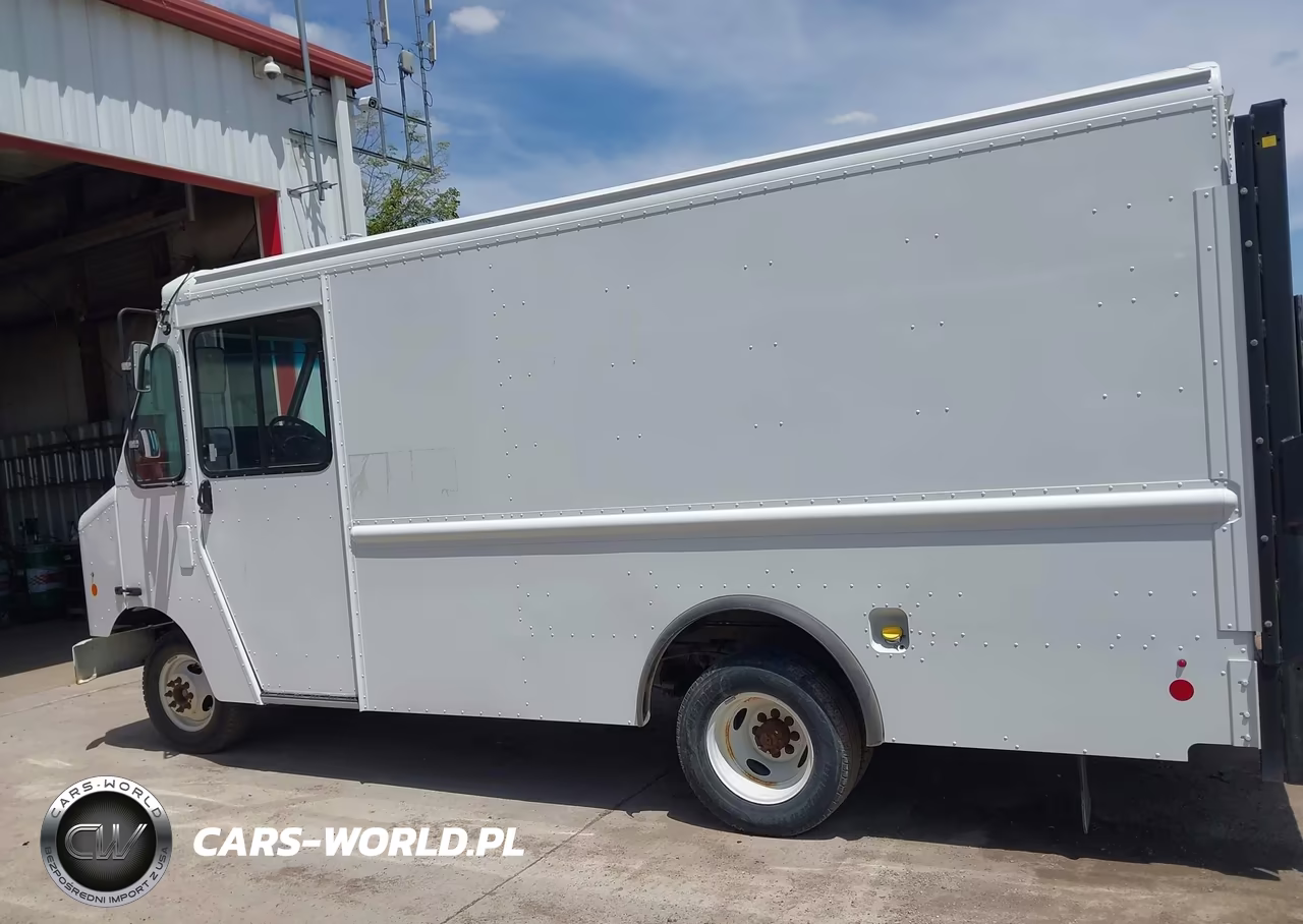 2018 Ford E-350 Stripped VIN:1FC3E3K66JDC36745 - 14