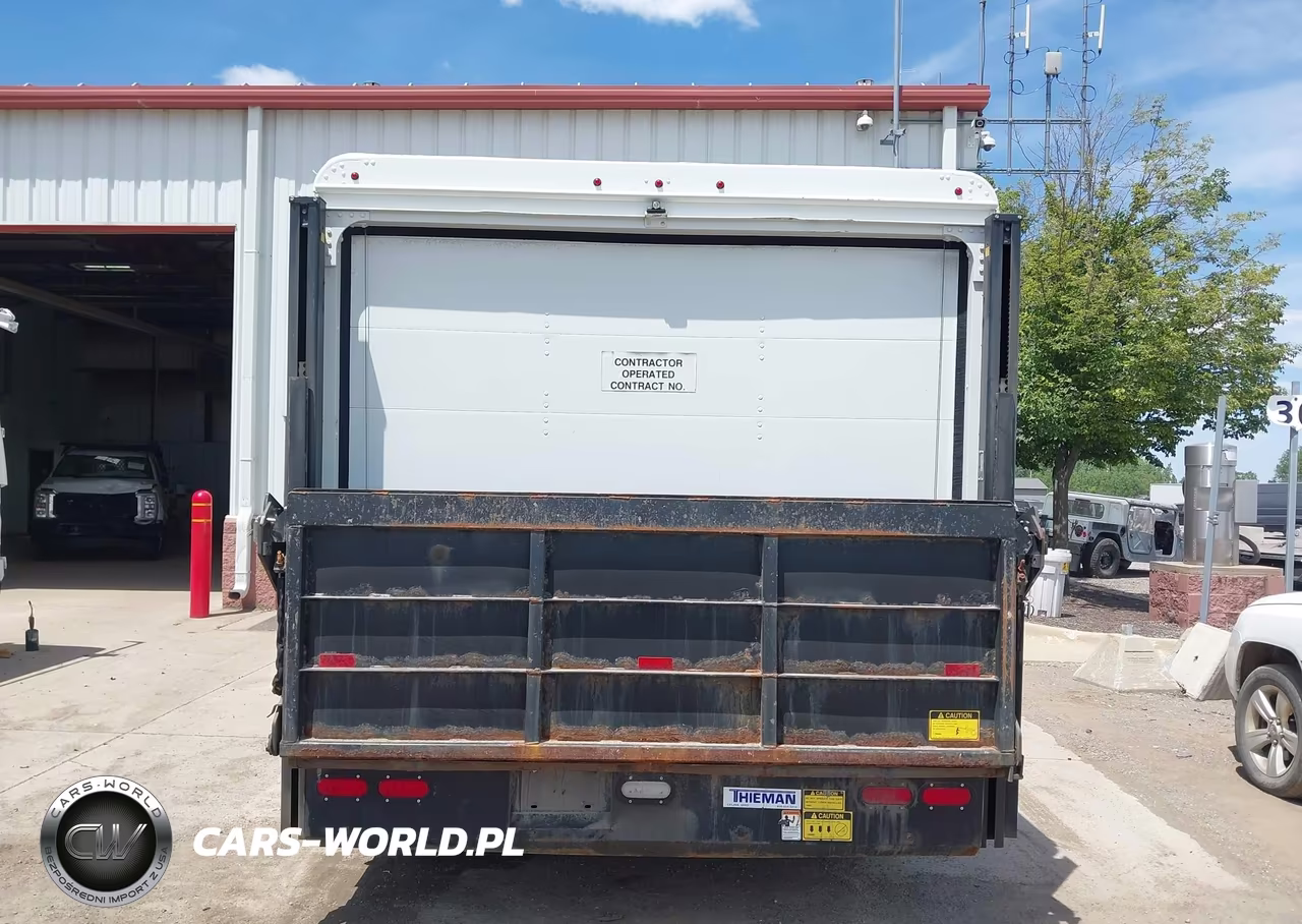 2018 Ford E-350 Stripped VIN:1FC3E3K66JDC36745 - 16