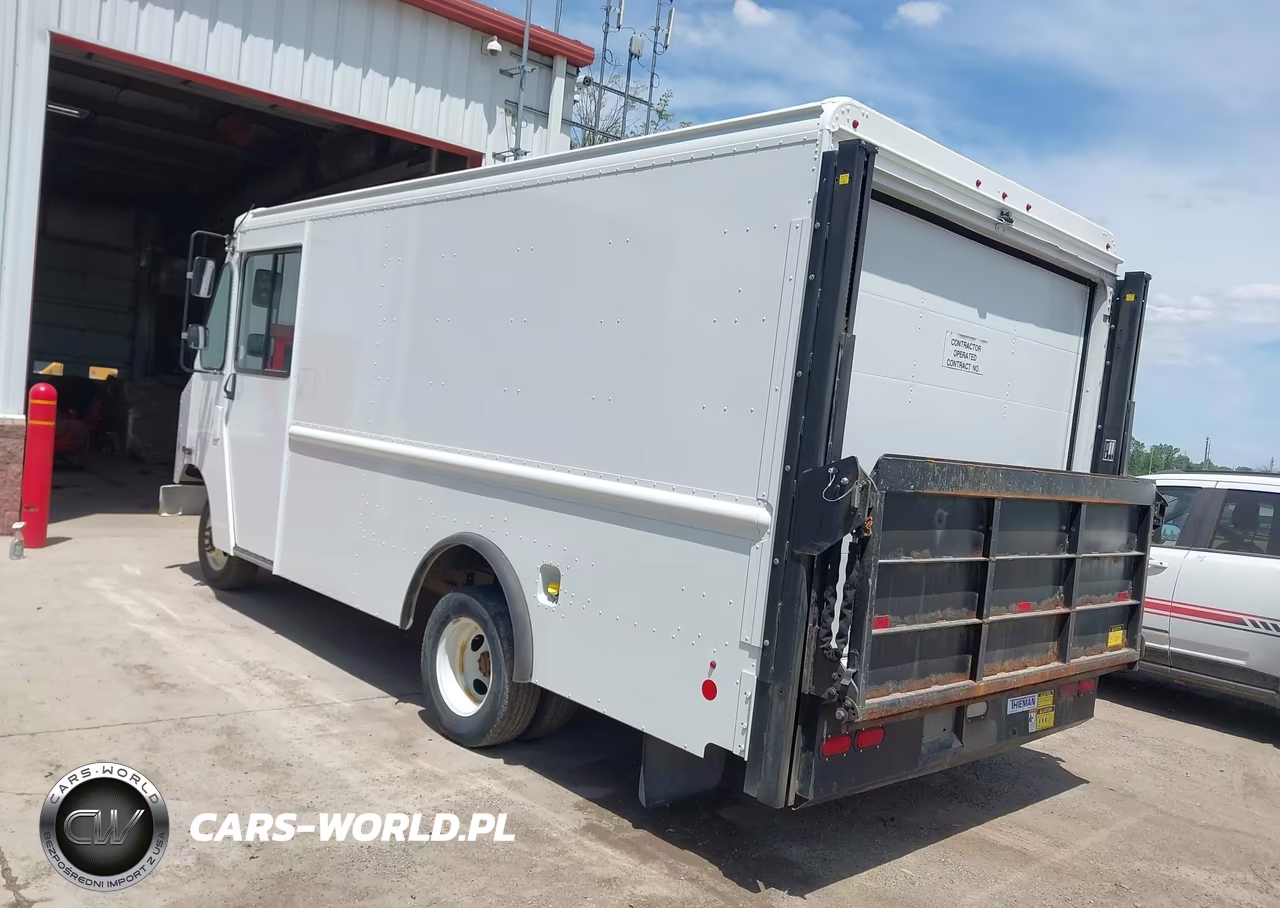 2018 Ford E-350 Stripped VIN:1FC3E3K66JDC36745 - 3