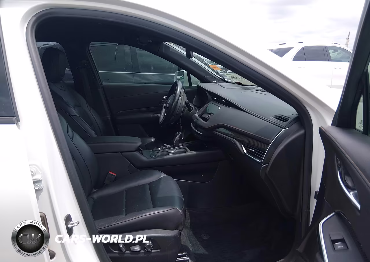 2019 Cadillac Xt4 Awd Sport VIN:1GYFZFR44KF170803 - 5