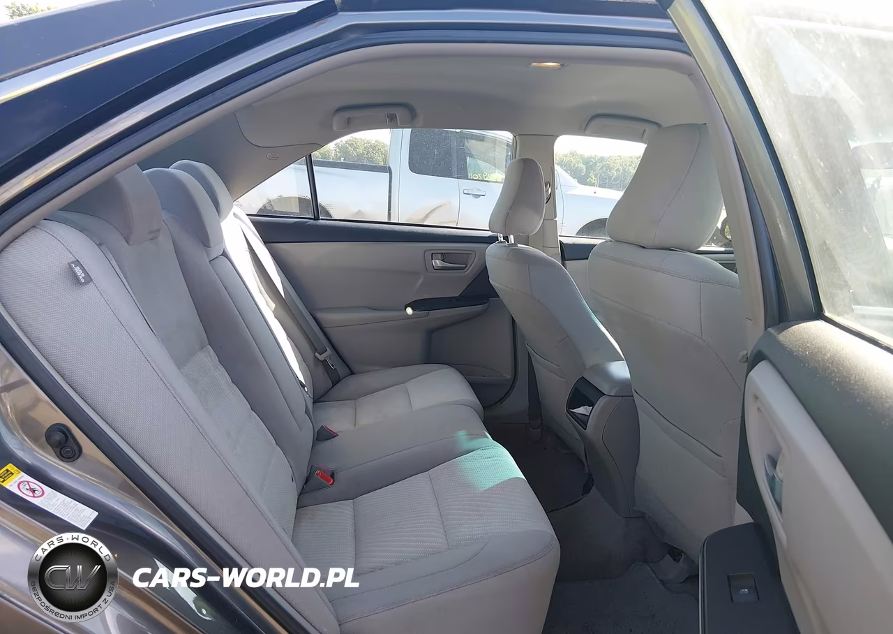 2016 Toyota Camry Le VIN:4T4BF1FK9GR530770 - 8