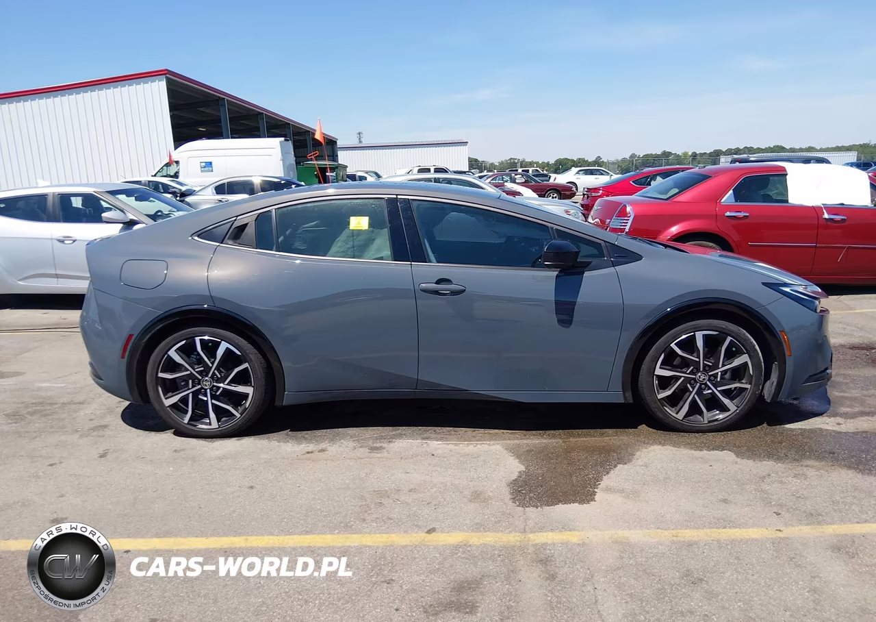 2024 Toyota Prius Prime Xse Premium VIN:JTDACACU1R3026702 - 13