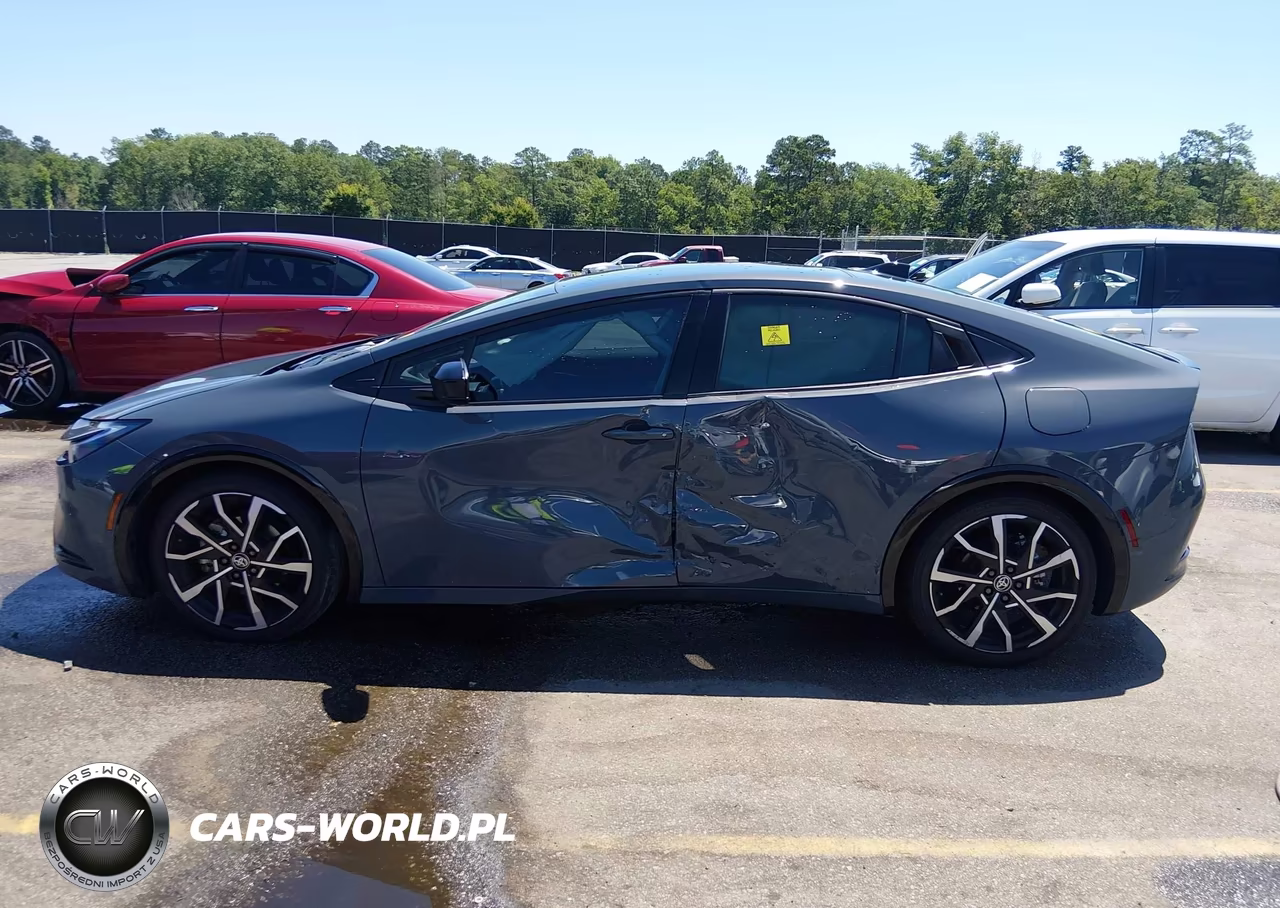 2024 Toyota Prius Prime Xse Premium VIN:JTDACACU1R3026702 - 14