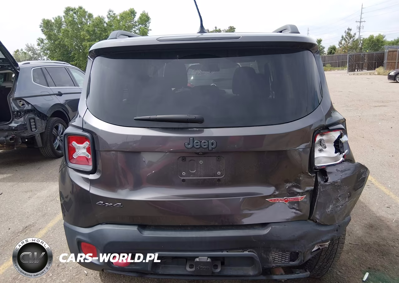 2017 Jeep Renegade Trailhawk 4X4 VIN:ZACCJBCB8HPF26420 - 16