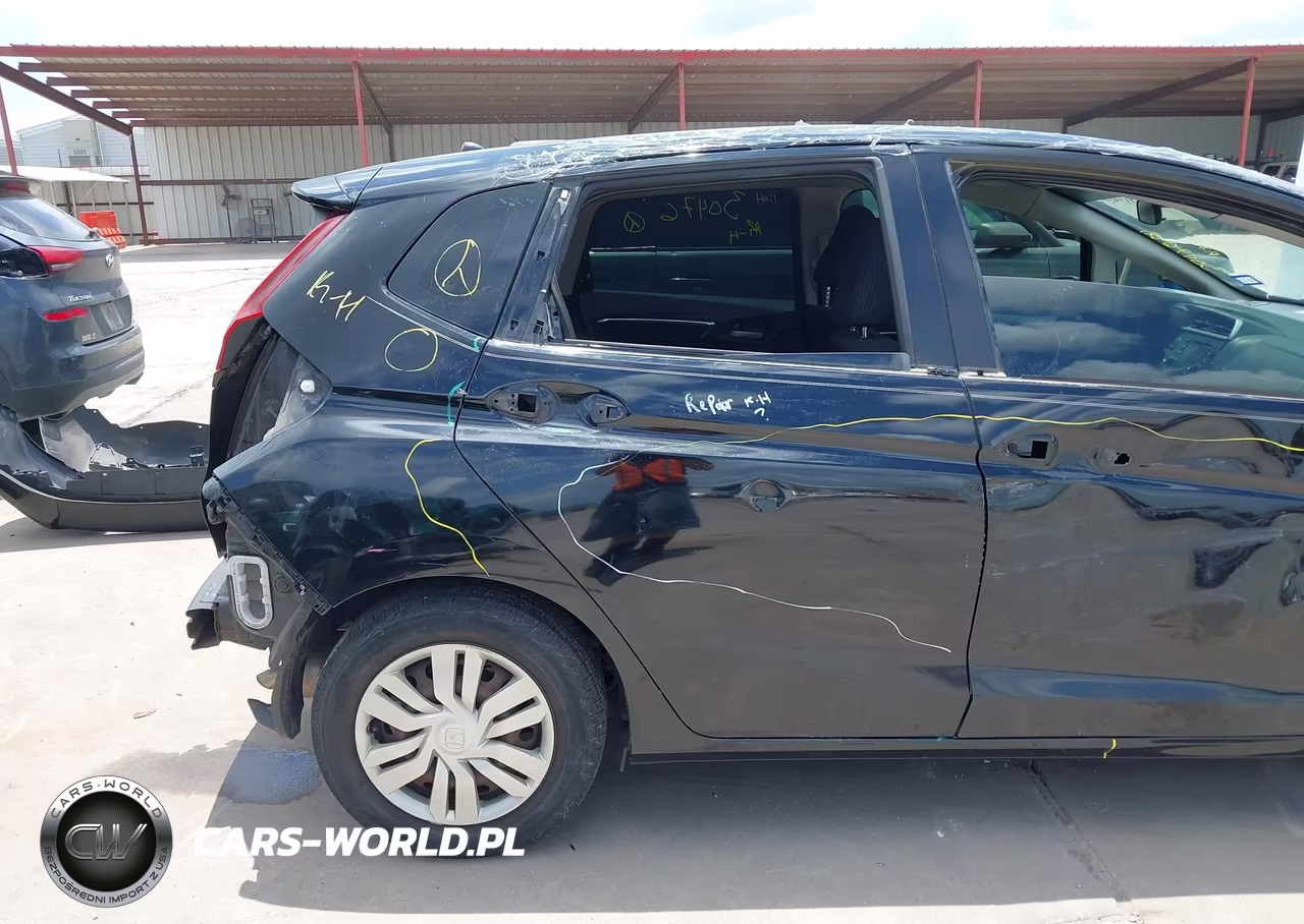 2015 Honda Fit Lx VIN:3HGGK5G54FM742416 - 19