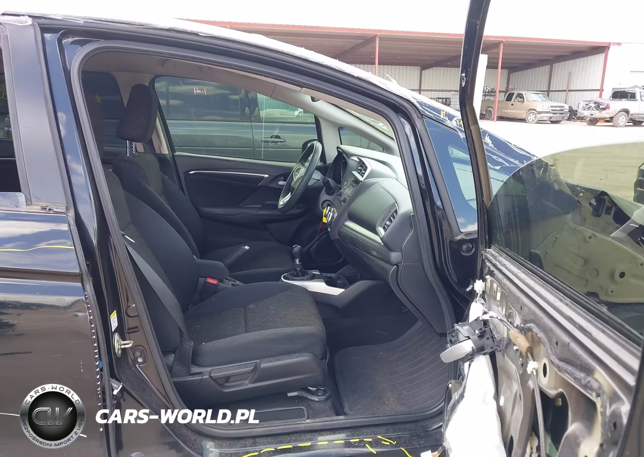 2015 Honda Fit Lx VIN:3HGGK5G54FM742416 - 5