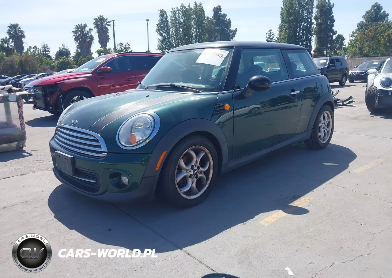 2012 Mini Cooper VIN:WMWSU3C59CT261715 - 2