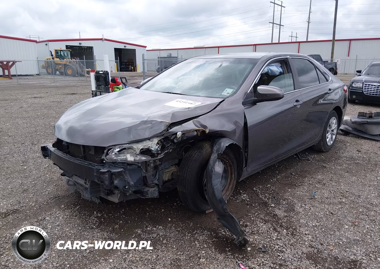 2016 Toyota Camry Le VIN:4T4BF1FK1GR577582 - 2