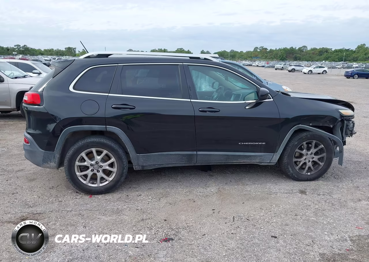 2014 Jeep Cherokee Latitude VIN:1C4PJMCSXEW203689 - 13