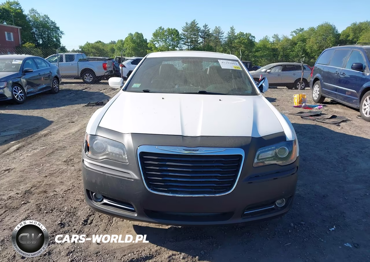 2013 Chrysler 300 VIN:2C3CCAGG7DH567356 - 12