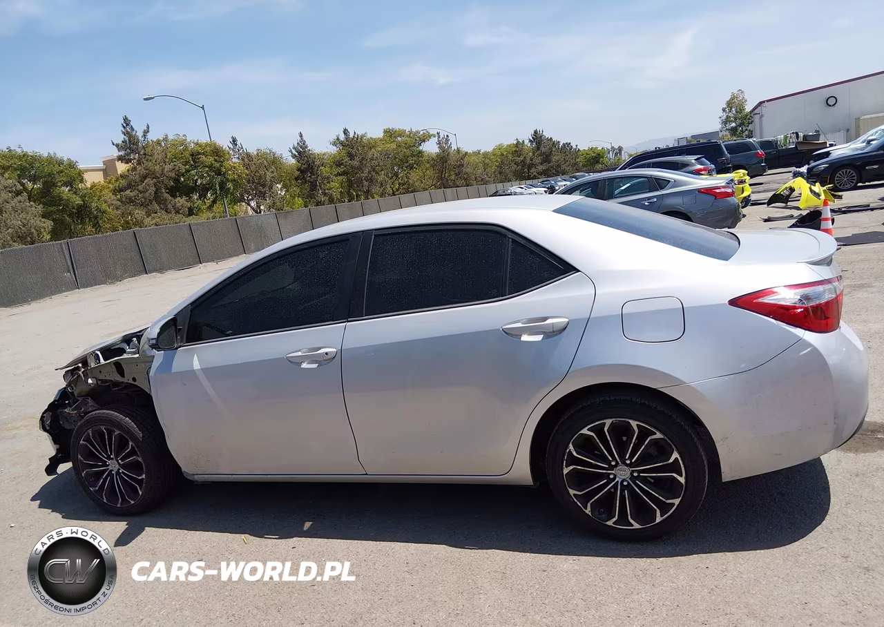 2016 Toyota Corolla S Plus VIN:5YFBURHE2GP464909 - 14