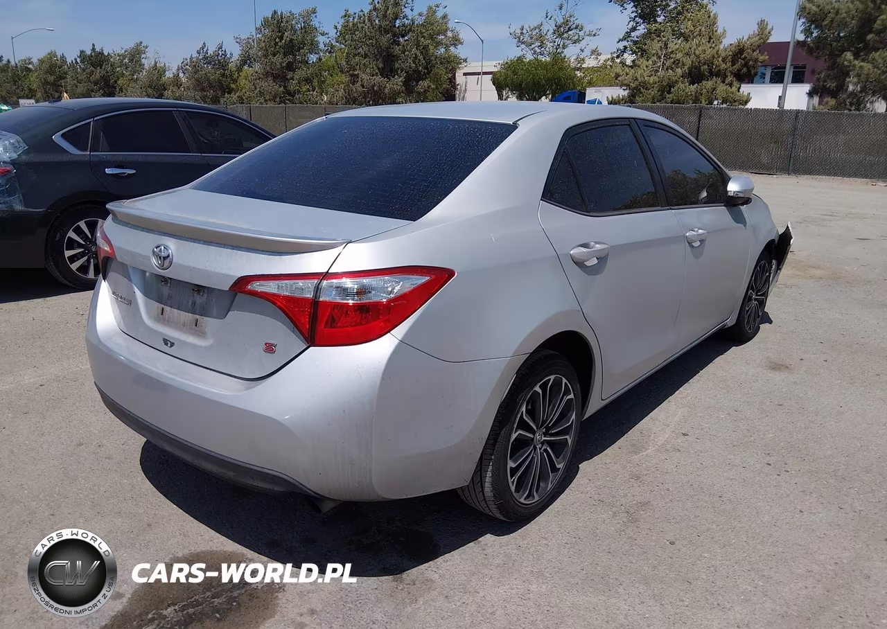 2016 Toyota Corolla S Plus VIN:5YFBURHE2GP464909 - 4