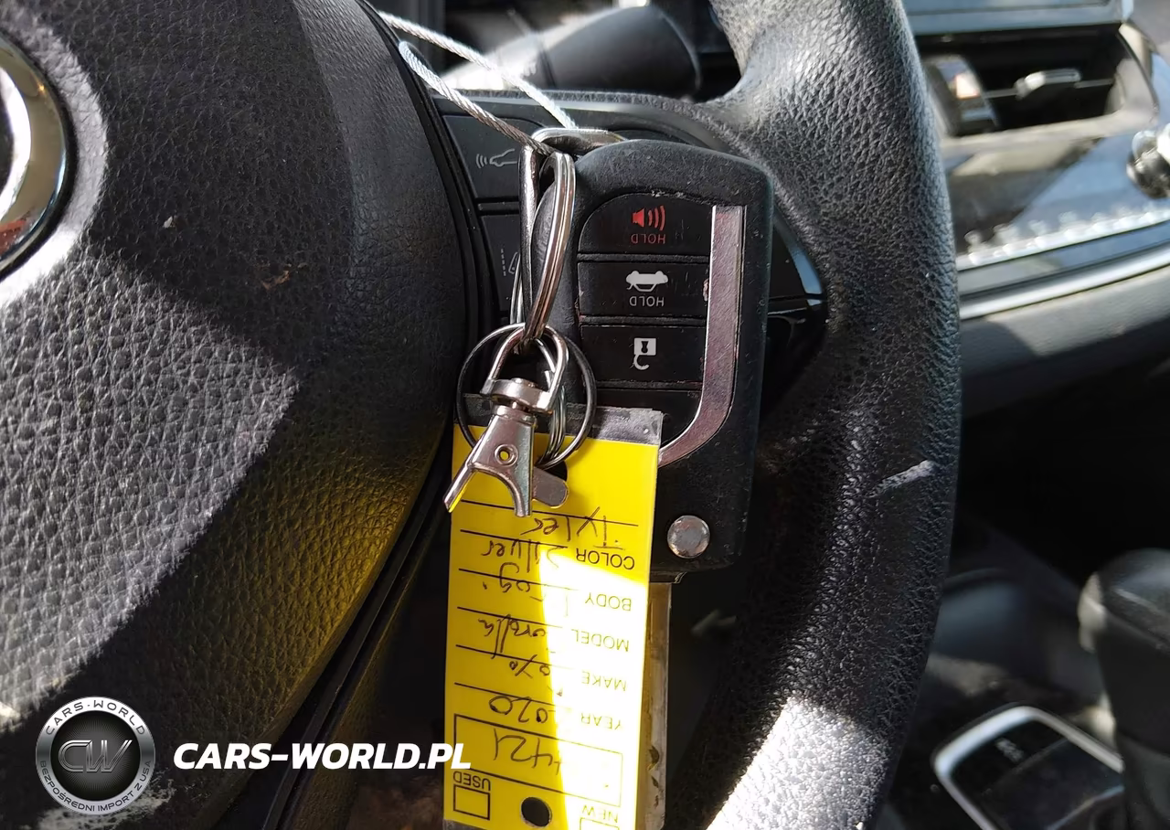 2020 Toyota Corolla Le VIN:5YFEPRAE9LP058764 - 11