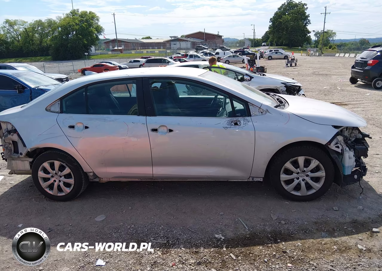 2020 Toyota Corolla Le VIN:5YFEPRAE9LP058764 - 13