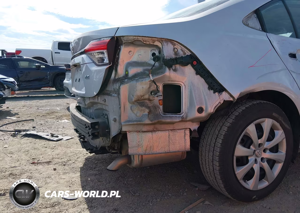 2020 Toyota Corolla Le VIN:5YFEPRAE9LP058764 - 18