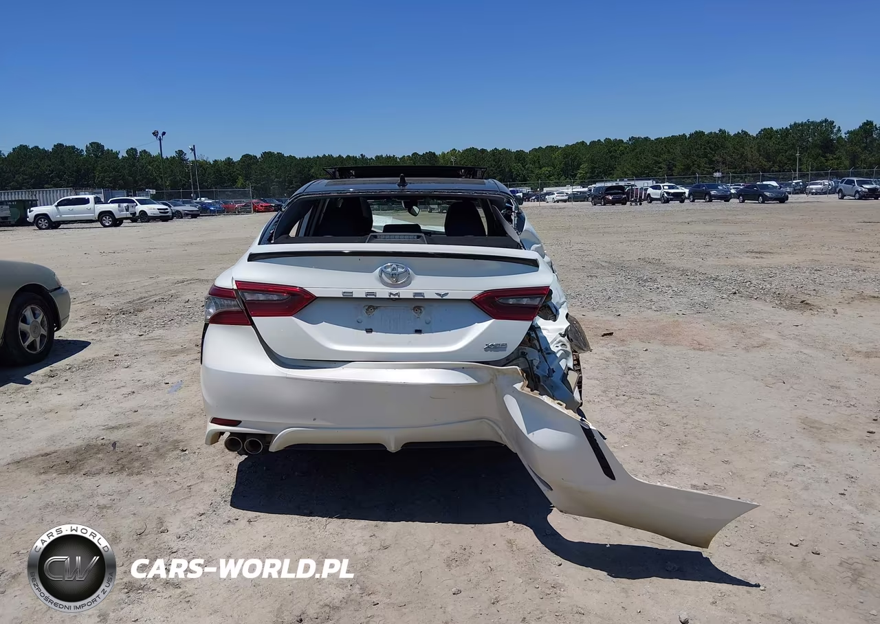 2021 Toyota Camry Xse VIN:4T1K61AK2MU480274 - 17
