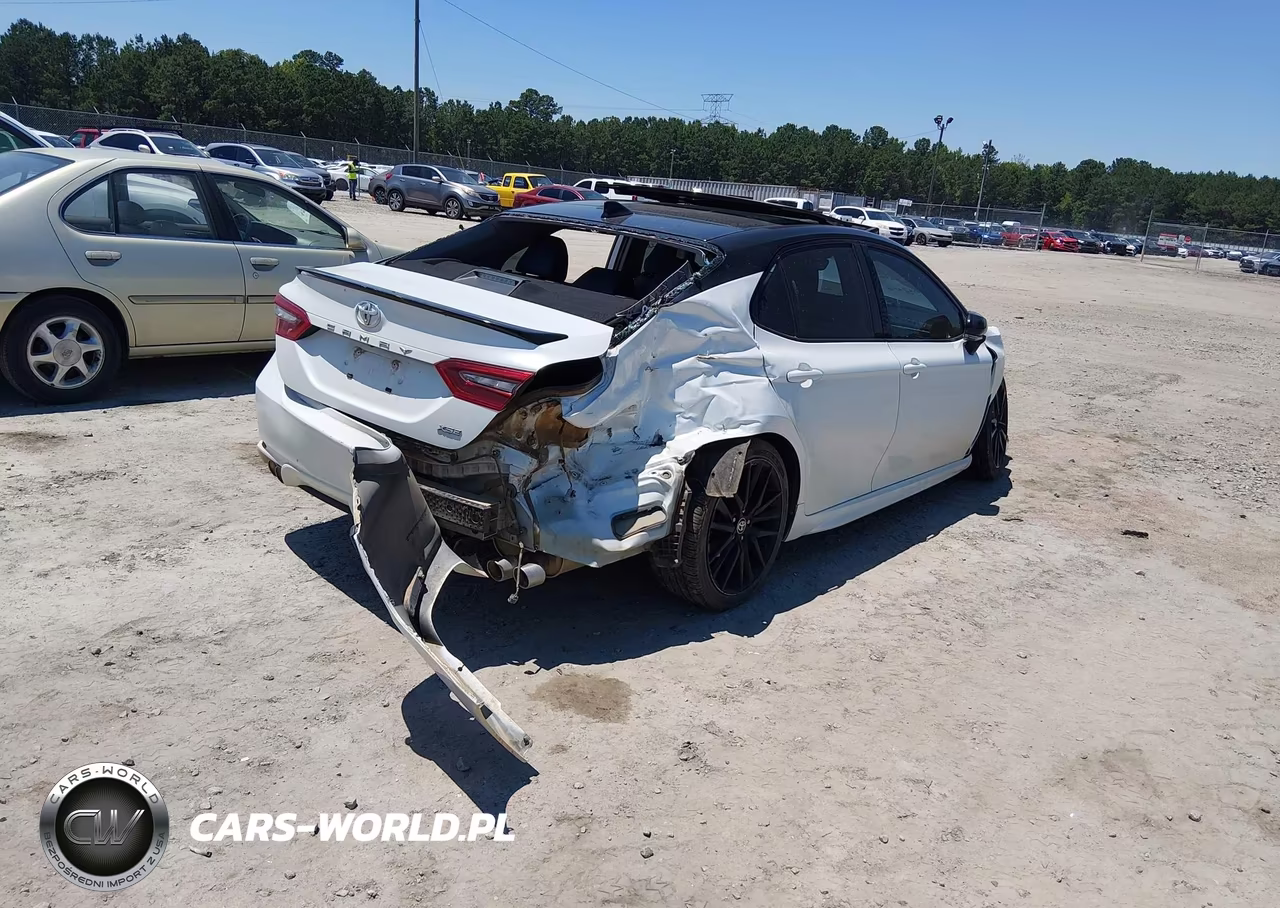 2021 Toyota Camry Xse VIN:4T1K61AK2MU480274 - 4
