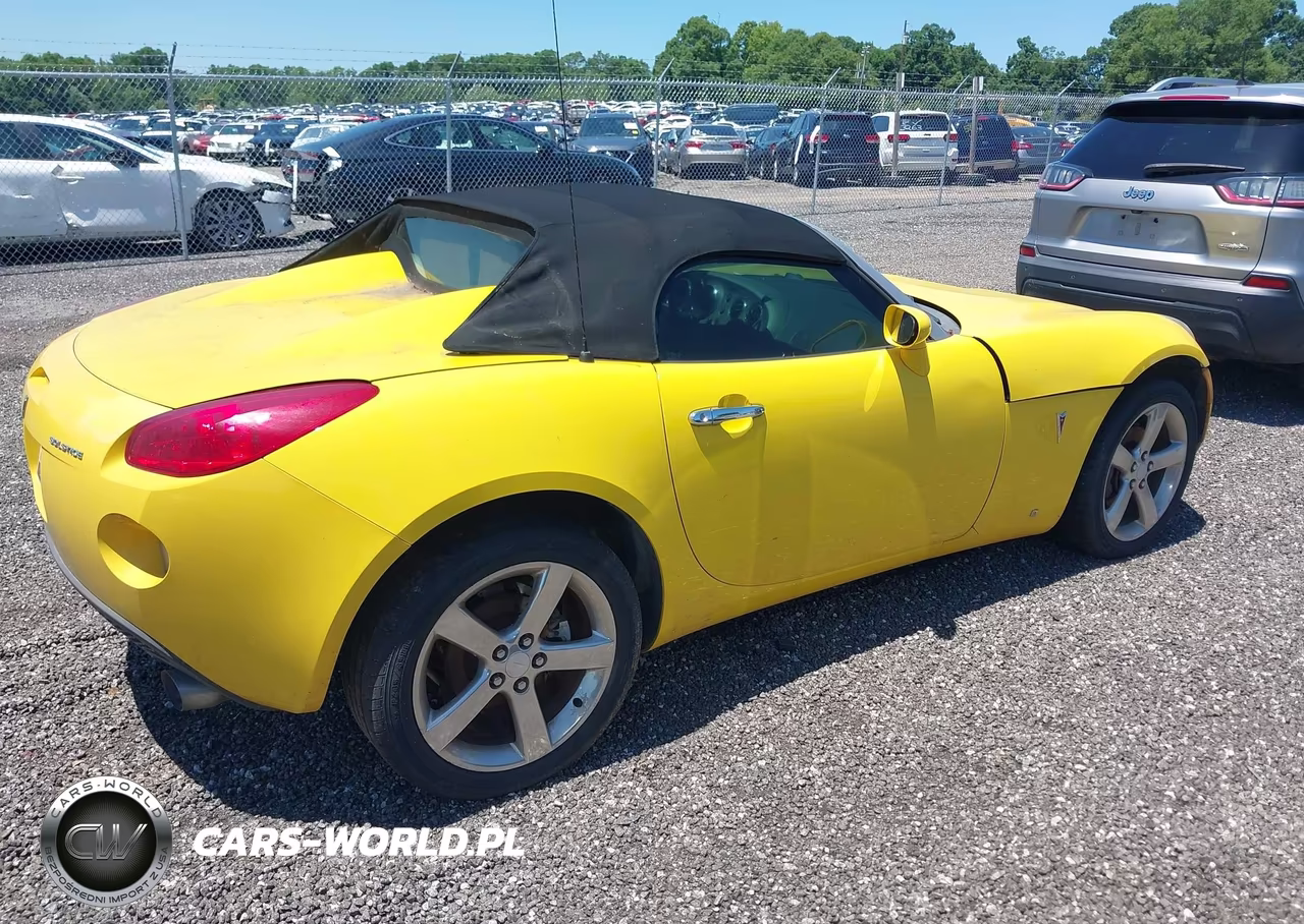 2007 Pontiac Solstice VIN:1G2MB35B77Y120305 - 4