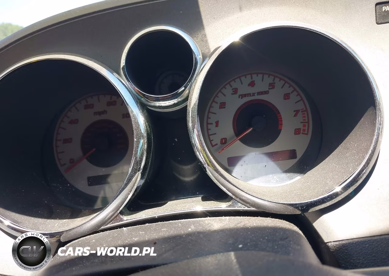 2007 Pontiac Solstice VIN:1G2MB35B77Y120305 - 7