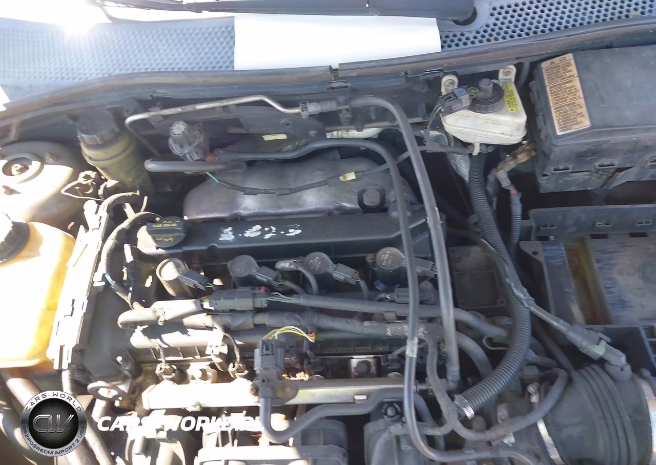 2005 Ford Focus Zx4 VIN:1FAFP34N35W111715 - 10