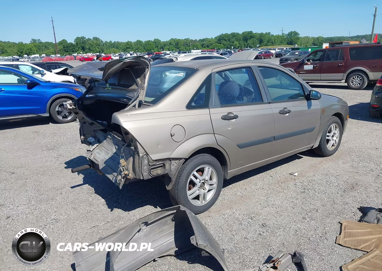 2005 Ford Focus Zx4 VIN:1FAFP34N35W111715 - 4