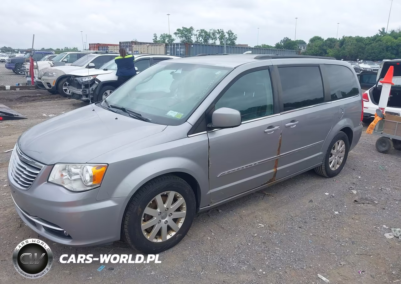 2016 Chrysler Town & Country Touring VIN:2C4RC1BGXGR118684 - 6