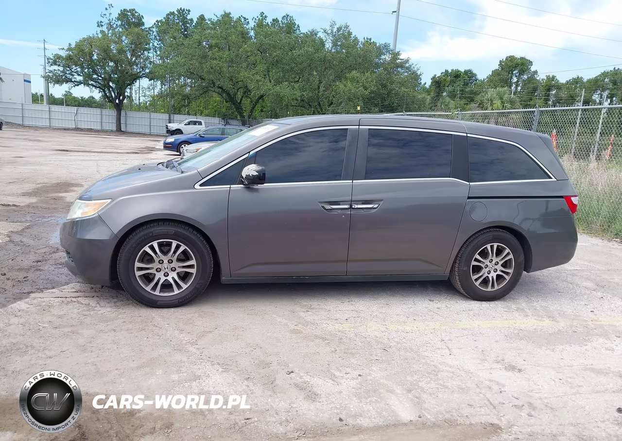 2011 Honda Odyssey Ex-L VIN:5FNRL5H65BB026845 - 14