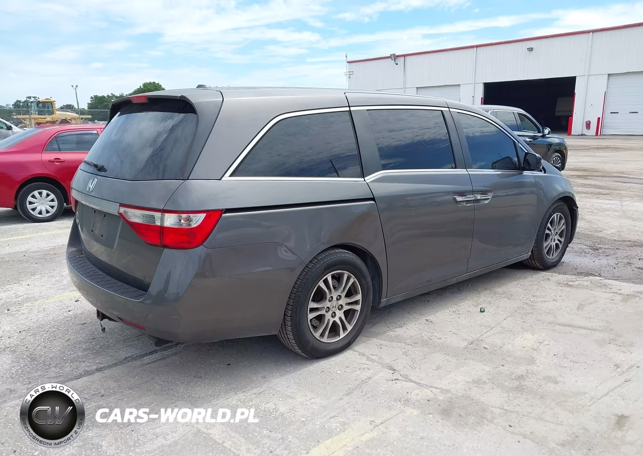 2011 Honda Odyssey Ex-L VIN:5FNRL5H65BB026845 - 4