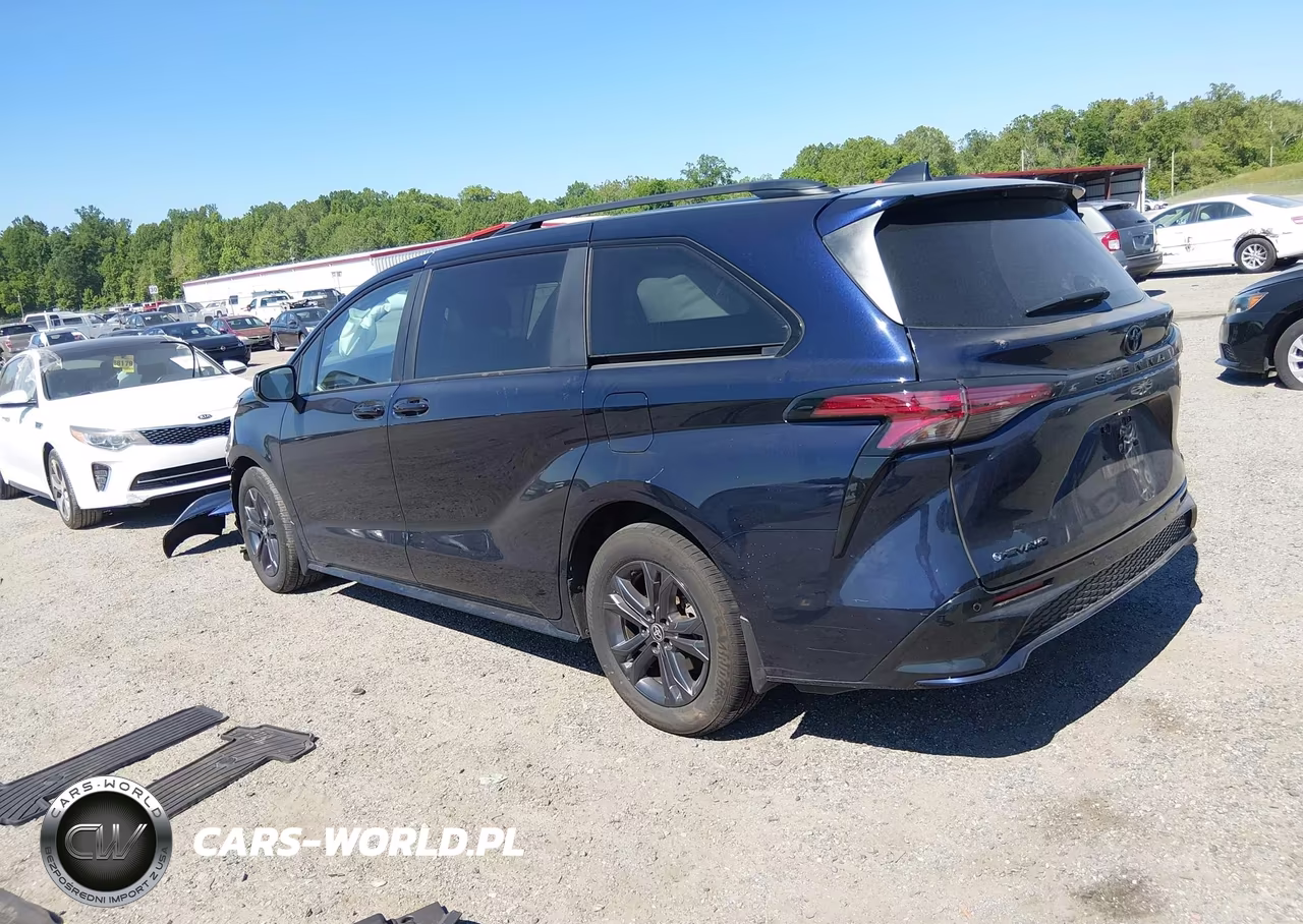 2025 Toyota Sienna Xse VIN:5TDDSKFC0SS167127 - 3