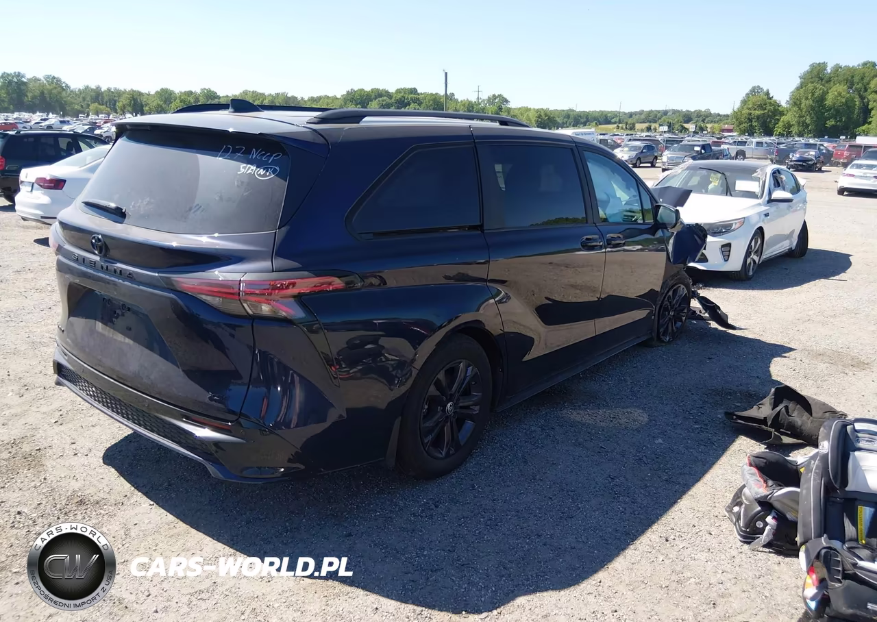2025 Toyota Sienna Xse VIN:5TDDSKFC0SS167127 - 4