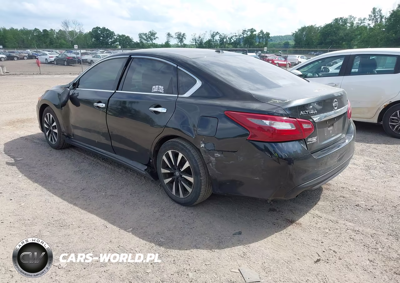 2018 Nissan Altima 2.5 Sv VIN:1N4AL3AP8JC135774 - 3