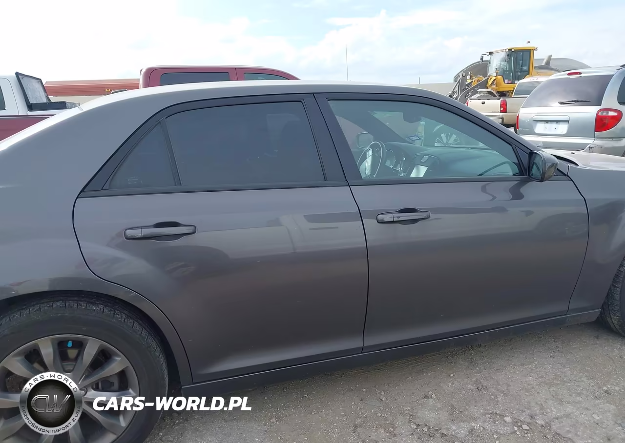 2014 Chrysler 300 300S VIN:2C3CCAGG0EH383555 - 14