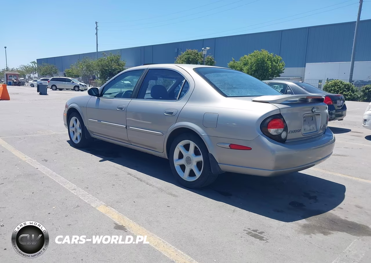 2000 Nissan Maxima Gle-Gxe-Se VIN:JN1CA31D8YT528086 - 3