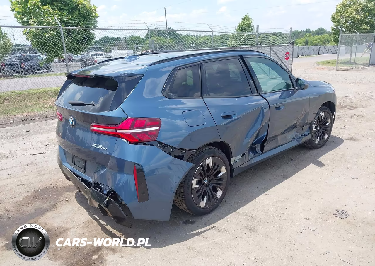 2025 BMW X3 30 xDrive VIN:5UX53GP08S9Z53015 - 4