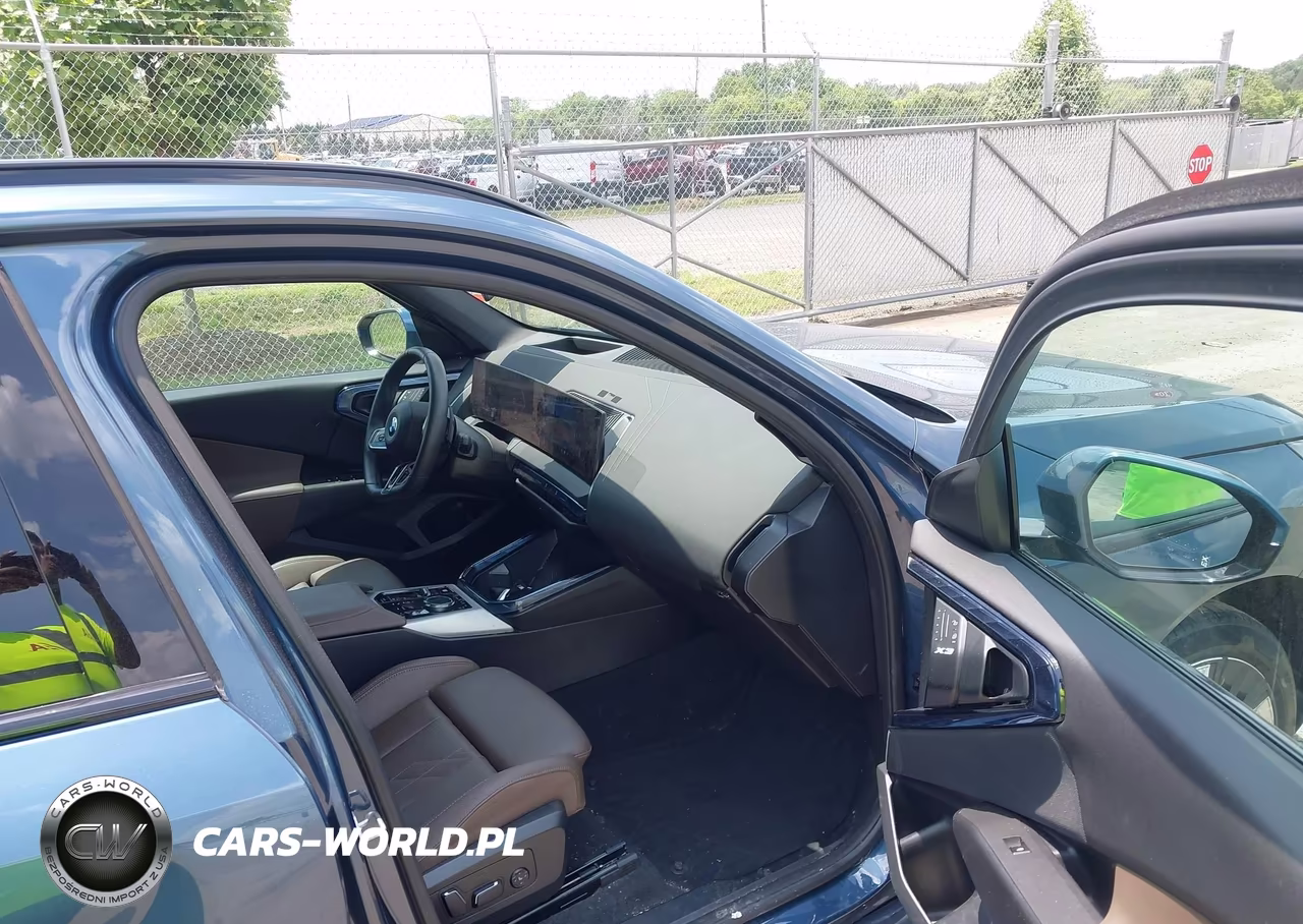 2025 BMW X3 30 xDrive VIN:5UX53GP08S9Z53015 - 5