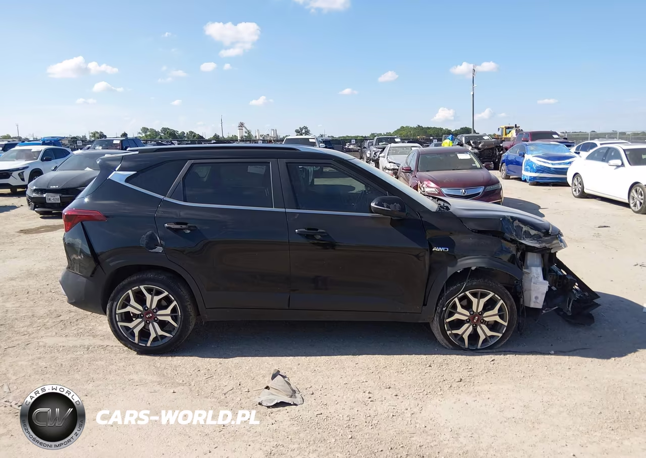 2021 Kia Seltos S Turbo VIN:KNDEUCA27M7052895 - 12